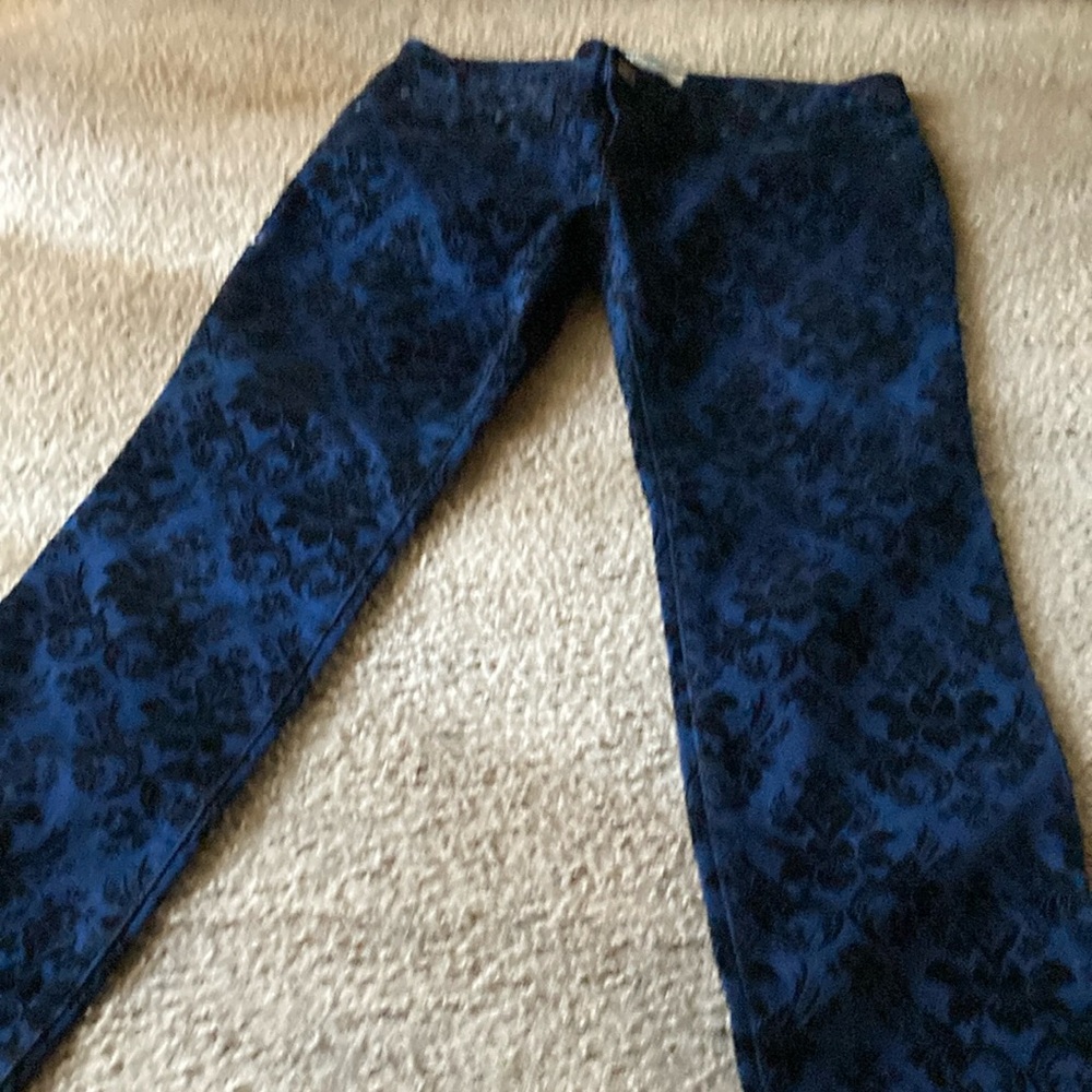 Elegant Blue Patterned Pants